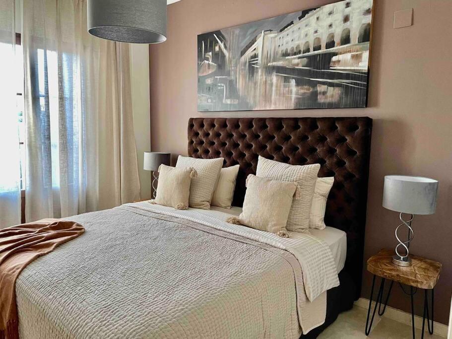 Villa Deluxe,White Beach,Mountains 菲内斯特拉特 外观 照片